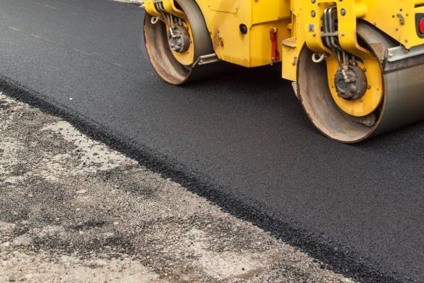 Best Driveway Paving Contractor  in Ford City, CA